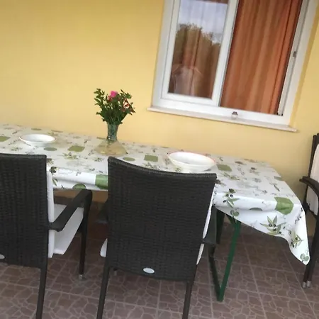 Apartments Iva Rogoznica  Extérieur photo