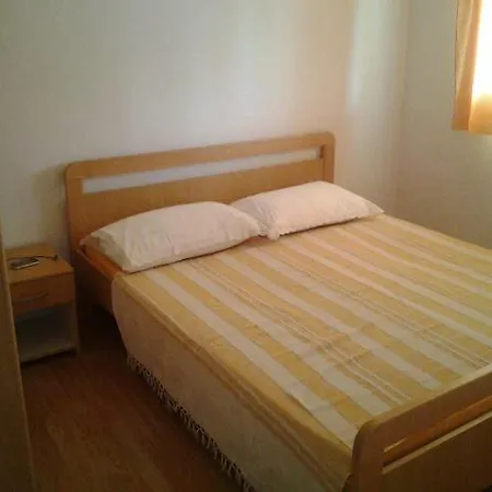 Apartments Iva Rogoznica  Extérieur photo